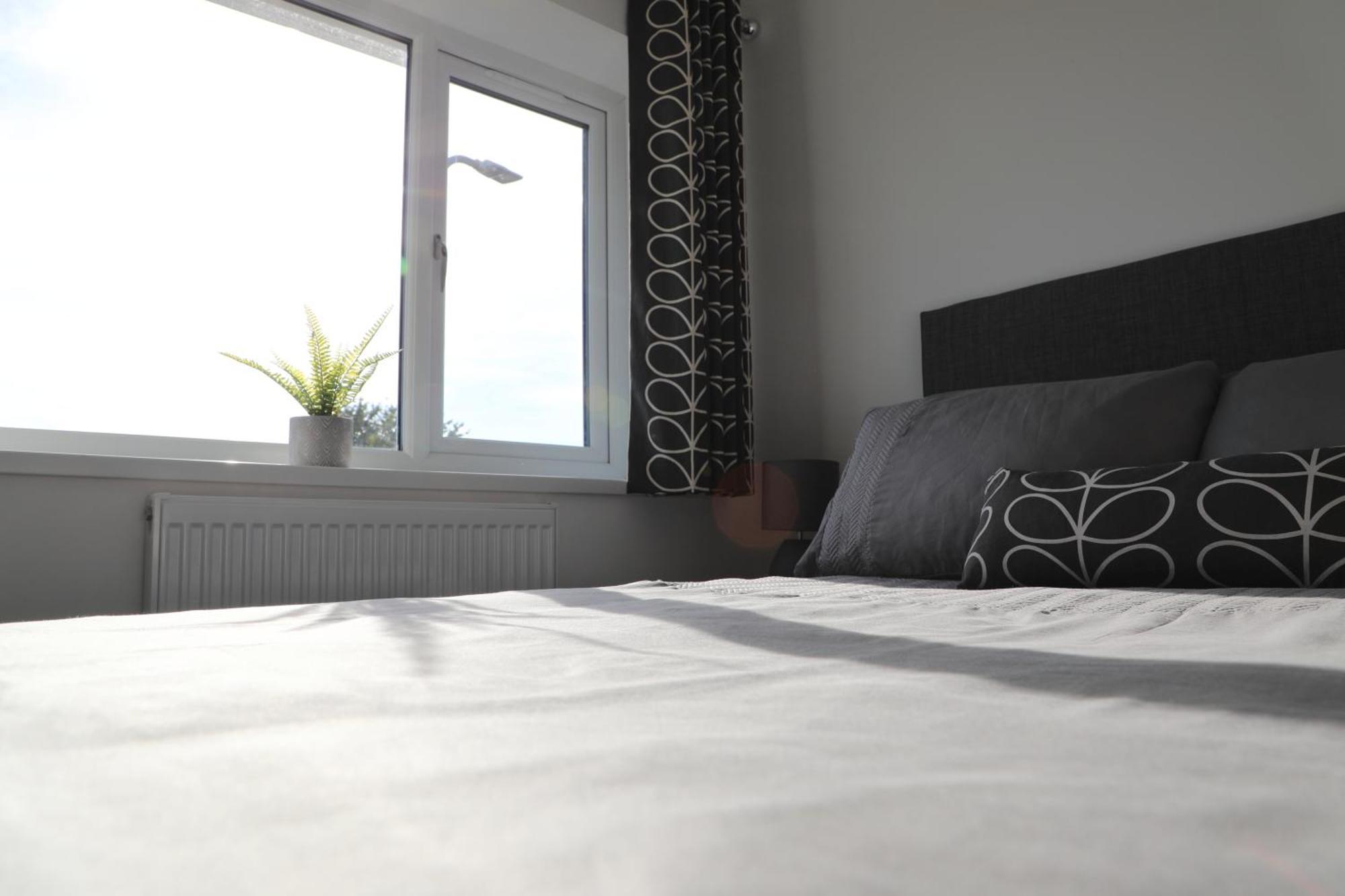 Modern, Two Double Bedroom House With Free Parking Chepstow Eksteriør billede