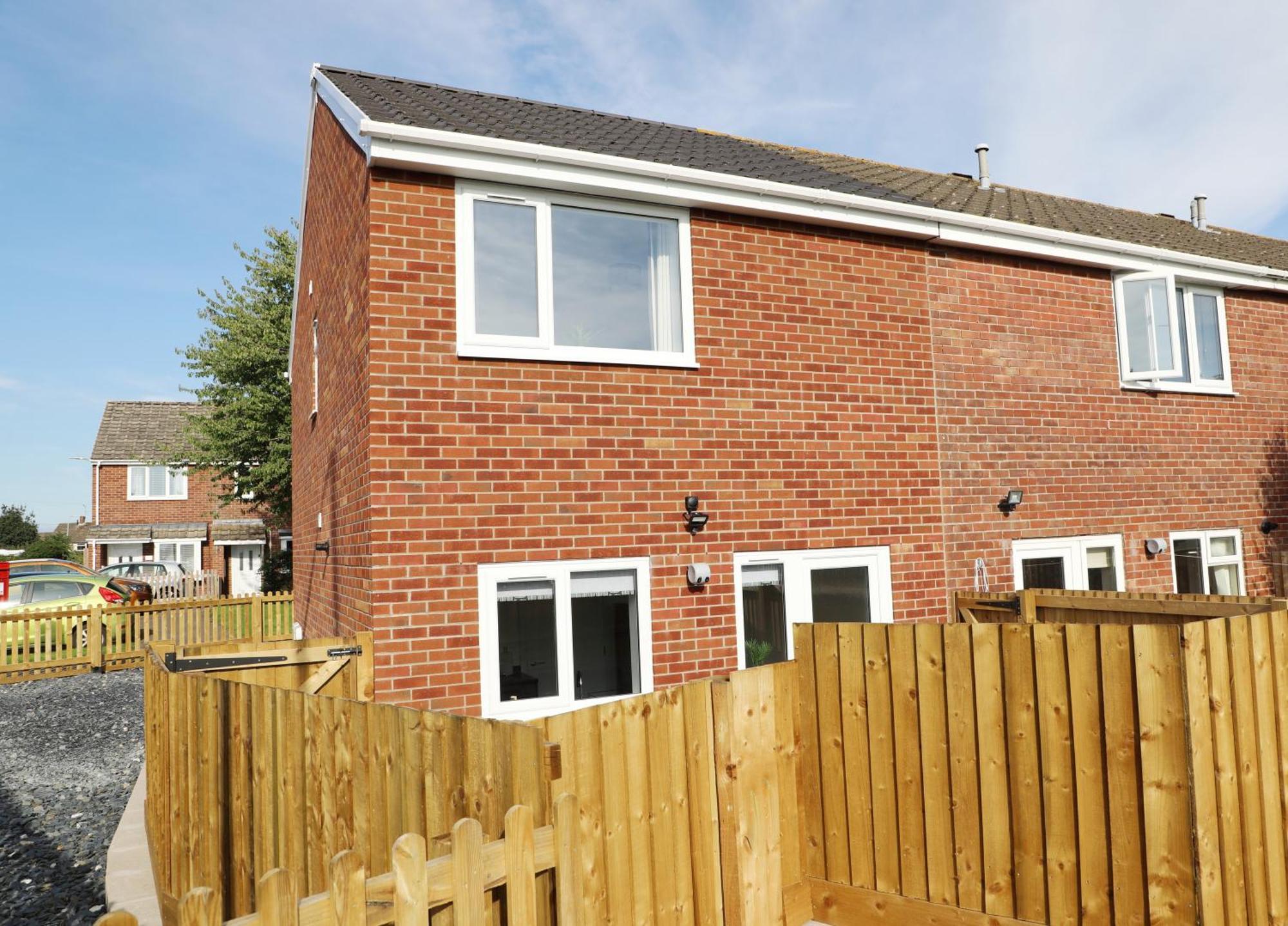 Modern, Two Double Bedroom House With Free Parking Chepstow Eksteriør billede